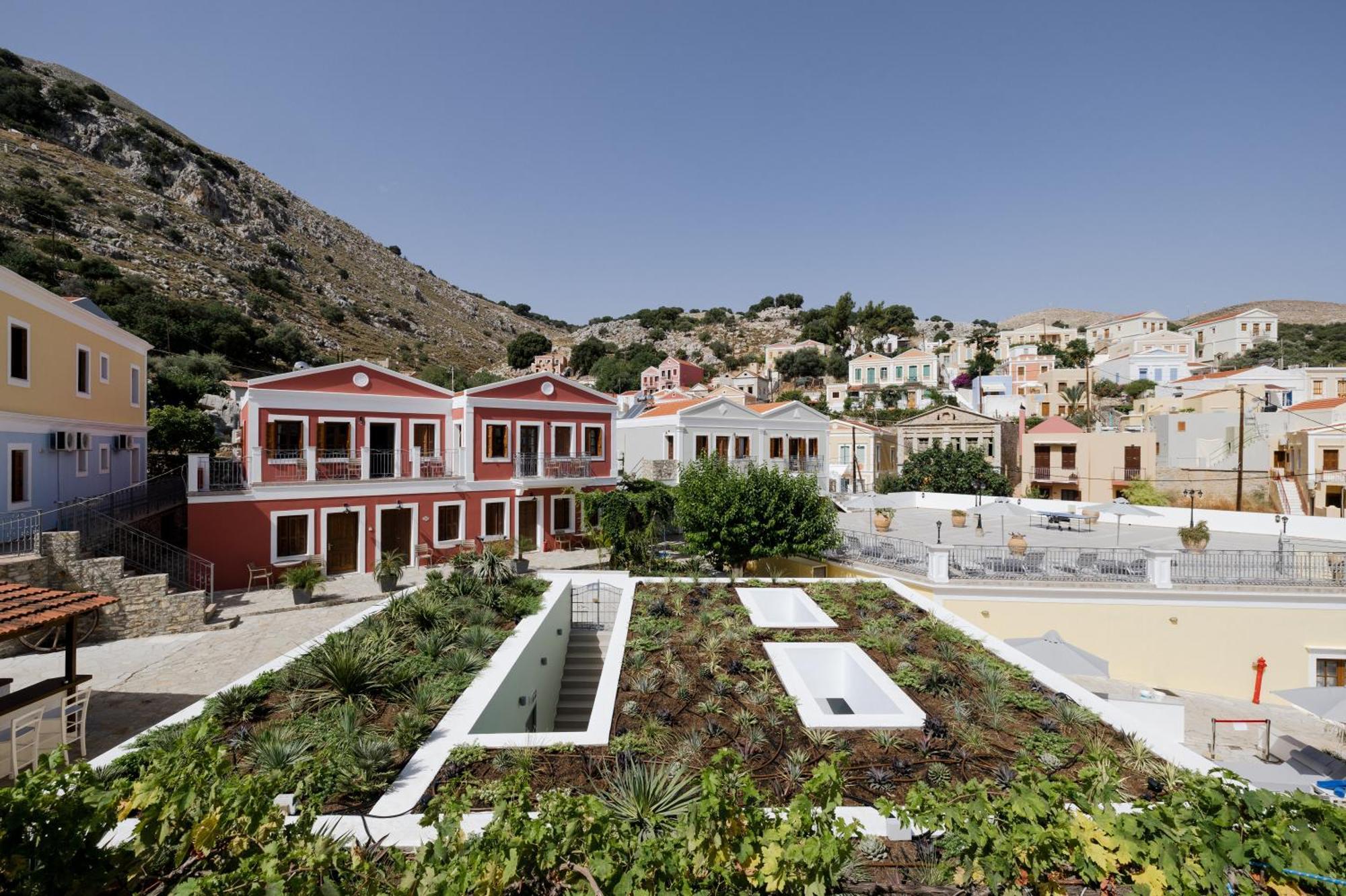 Opera House Hotel Symi Exterior foto