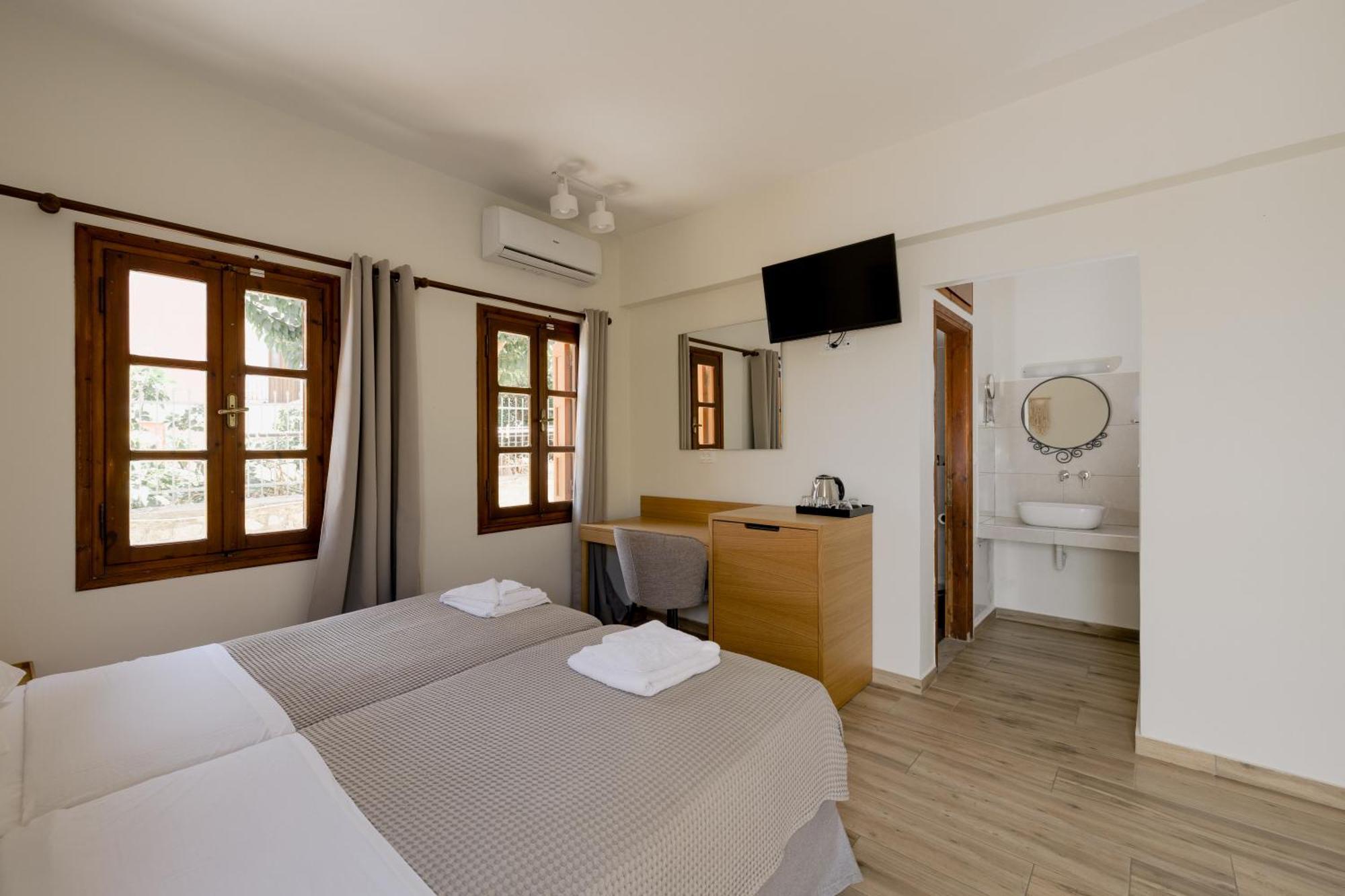 Opera House Hotel Symi Exterior foto