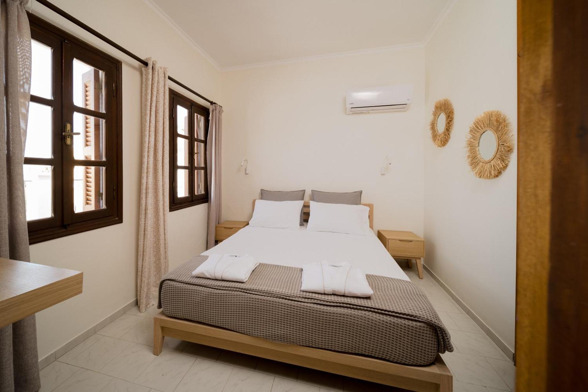 Opera House Hotel Symi Exterior foto