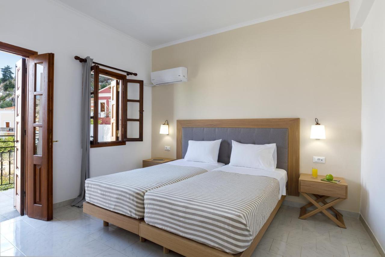 Opera House Hotel Symi Exterior foto